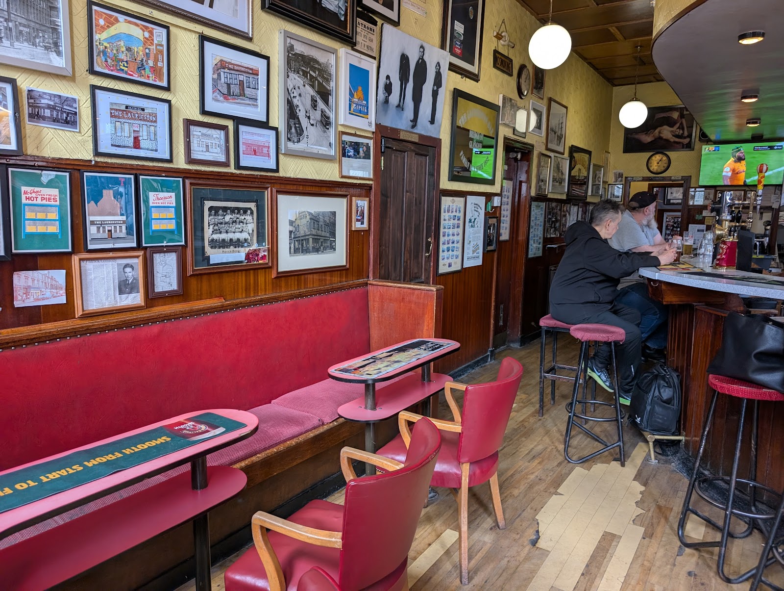 Laurieston Bar, photo from the pub's Google listing